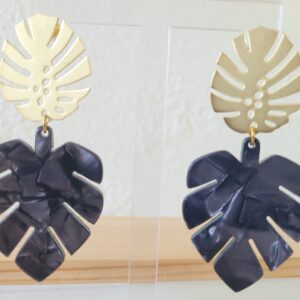 Aros dorados y negro